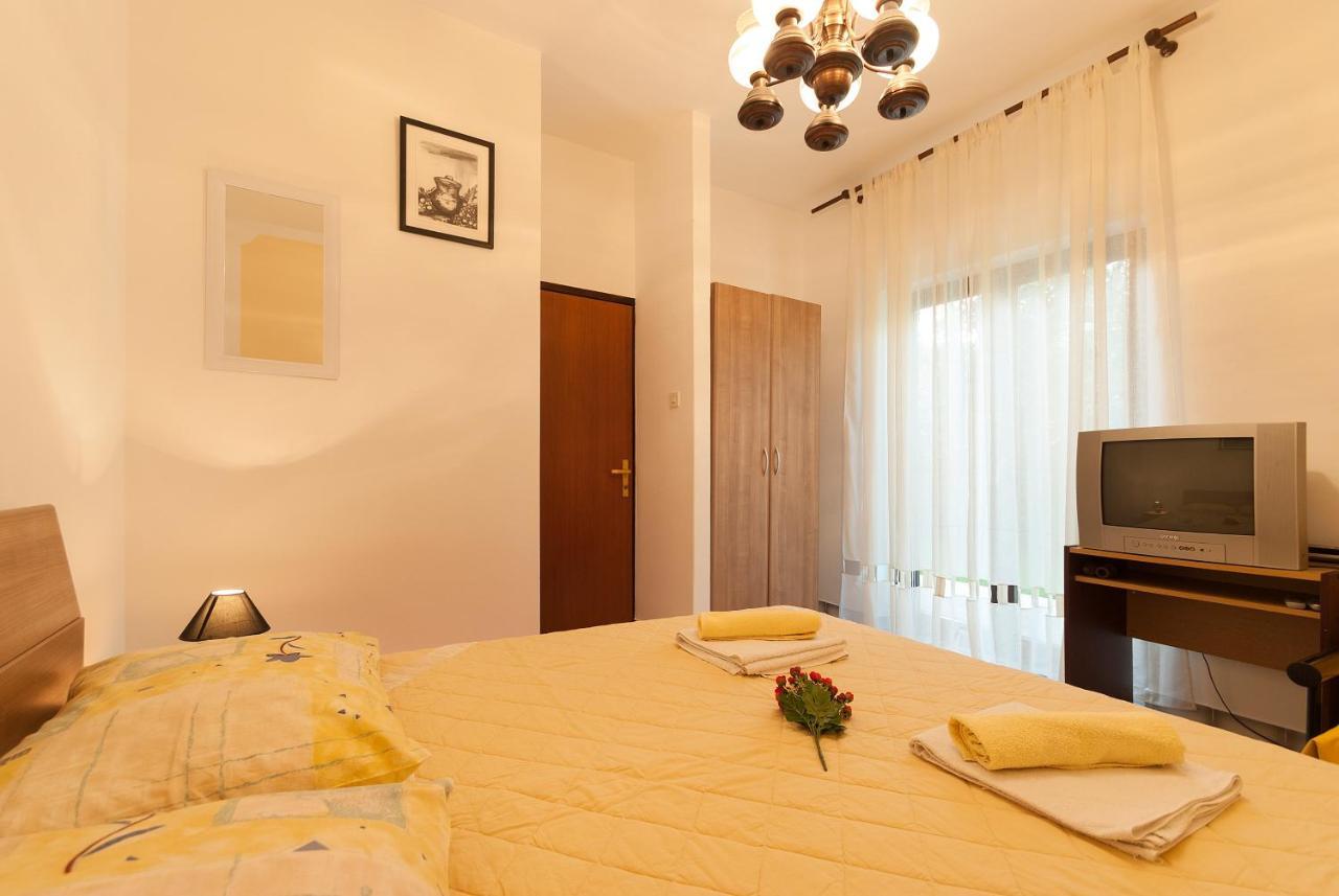 Weis Apartments Rovinj Habitación foto